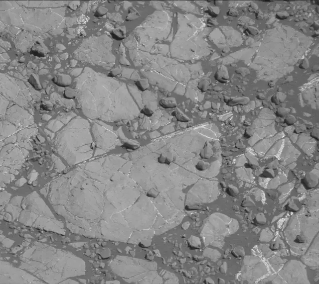 Sol 1936: Mast Camera (Mastcam)