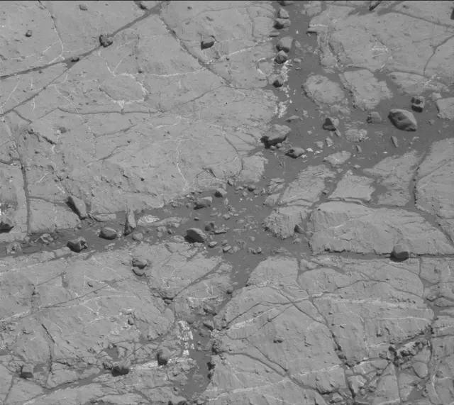 Sol 1936: Mast Camera (Mastcam)