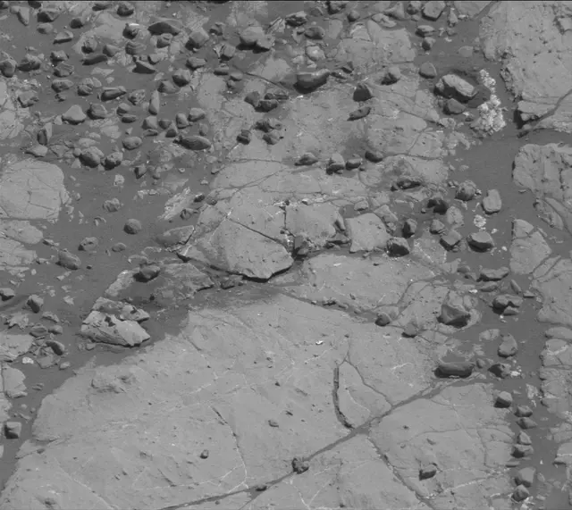 Sol 1936: Mast Camera (Mastcam)