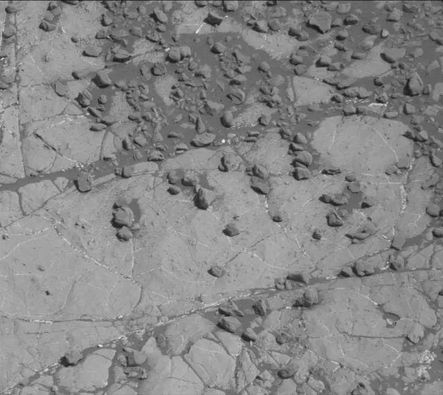 Sol 1936: Mast Camera (Mastcam)