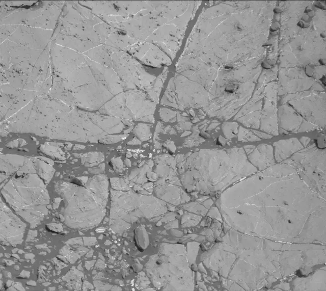 Sol 1936: Mast Camera (Mastcam)
