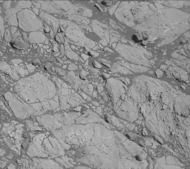 Sol 1936: Mast Camera (Mastcam)