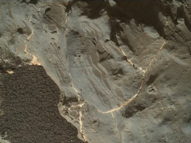 Sol 1936: Mars Hand Lens Imager (MAHLI)