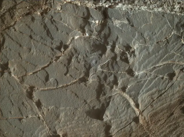 Sol 1936: Mars Hand Lens Imager (MAHLI)