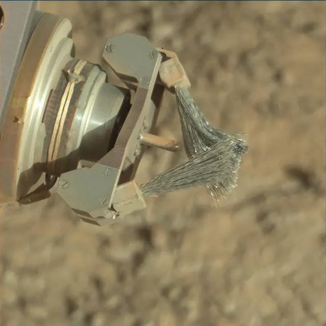 Sol 1937: Mast Camera (Mastcam)