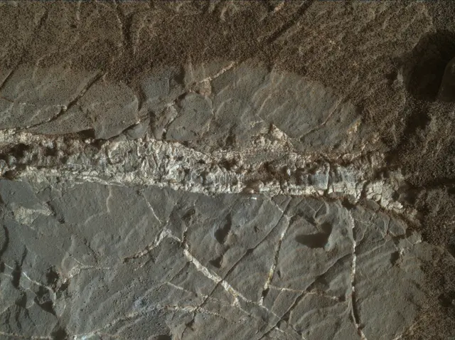Sol 1937: Mars Hand Lens Imager (MAHLI)