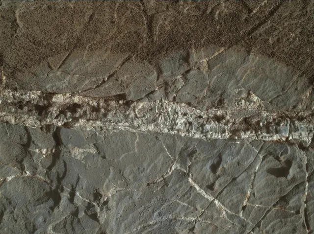 Sol 1937: Mars Hand Lens Imager (MAHLI)