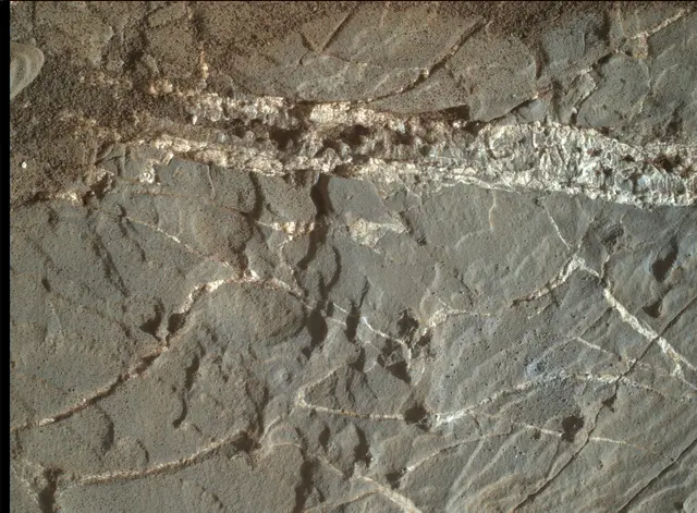 Sol 1937: Mars Hand Lens Imager (MAHLI)