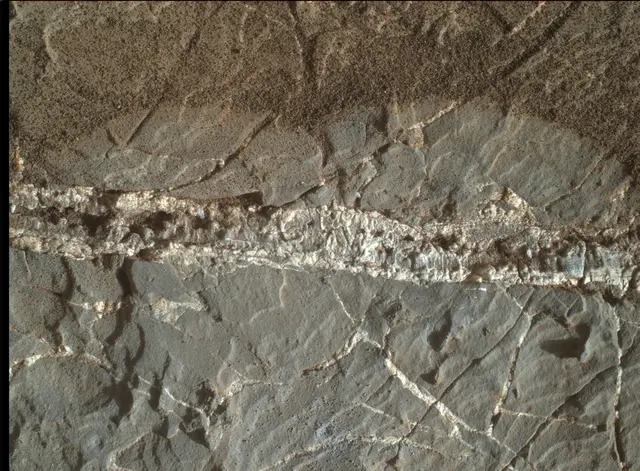 Sol 1937: Mars Hand Lens Imager (MAHLI)