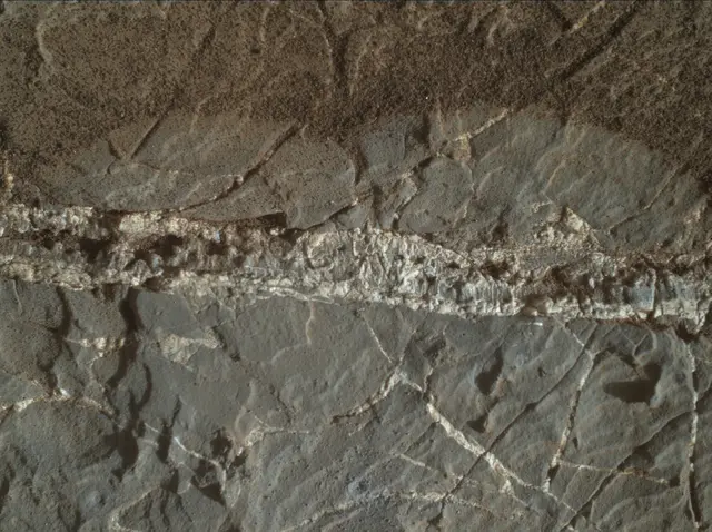 Sol 1937: Mars Hand Lens Imager (MAHLI)