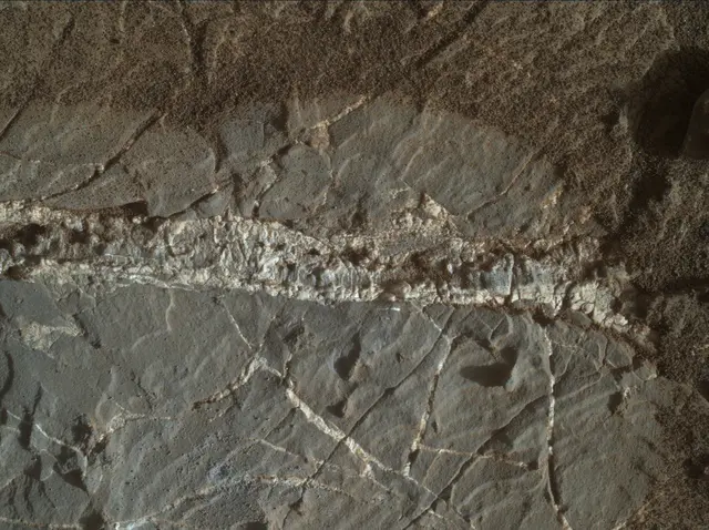 Sol 1937: Mars Hand Lens Imager (MAHLI)