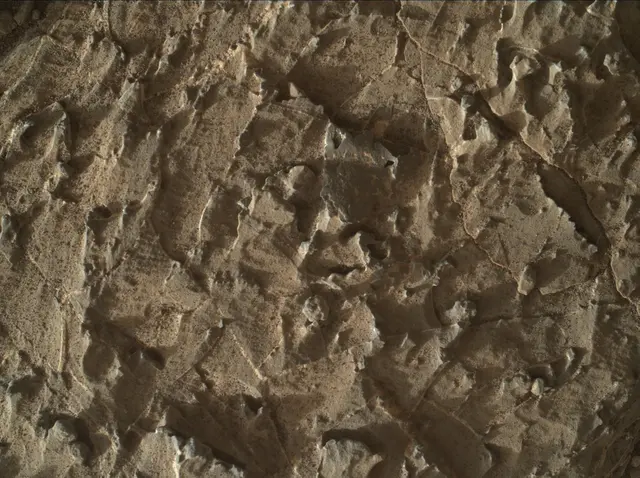 Sol 1937: Mars Hand Lens Imager (MAHLI)