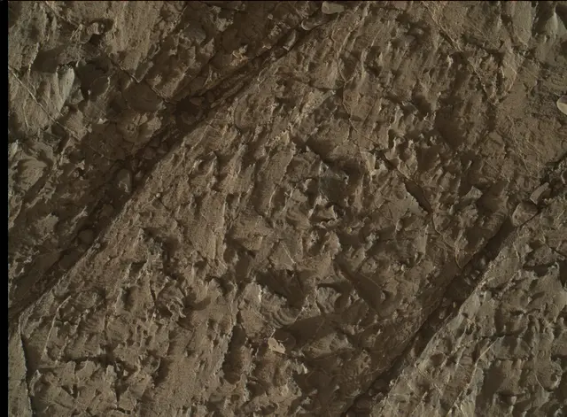 Sol 1937: Mars Hand Lens Imager (MAHLI)