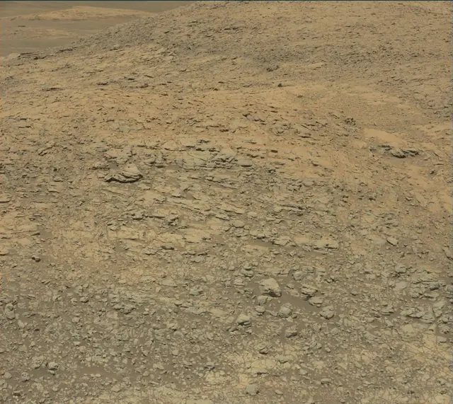 Sol 1939: Mast Camera (Mastcam)