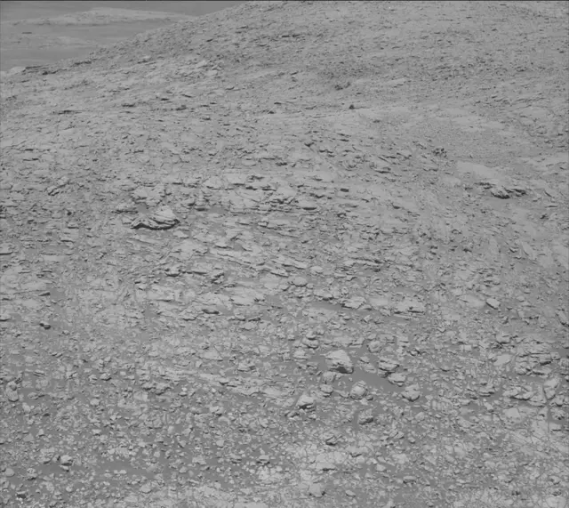 Sol 1939: Mast Camera (Mastcam)