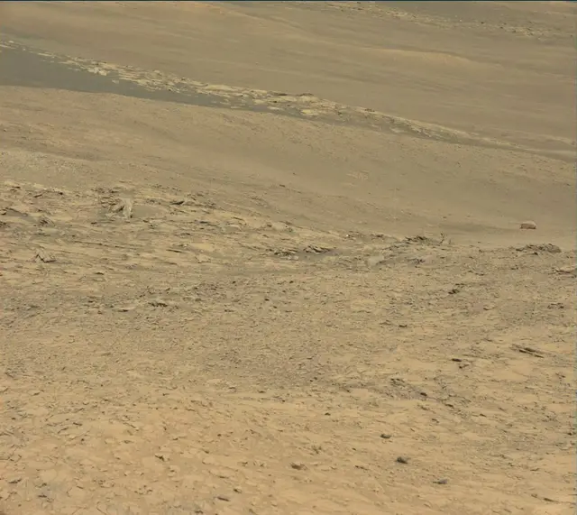 Sol 1939: Mast Camera (Mastcam)