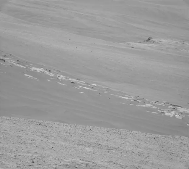 Sol 1940: Mast Camera (Mastcam)