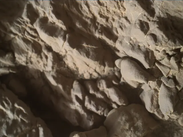 Sol 1940: Mars Hand Lens Imager (MAHLI)