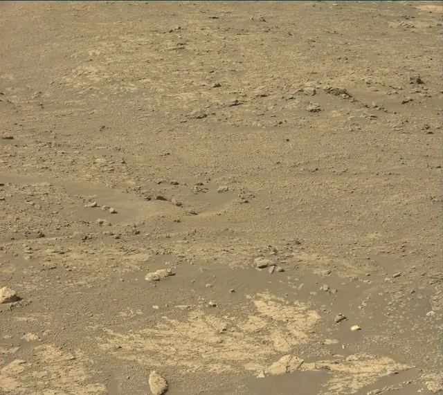 Sol 1942: Mast Camera (Mastcam)