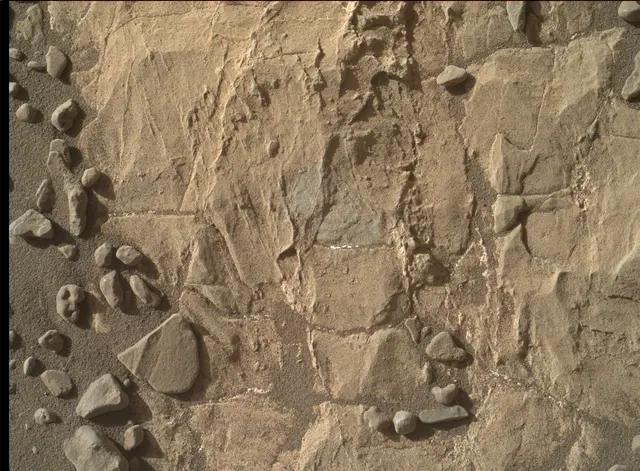 Sol 1943: Mars Hand Lens Imager (MAHLI)