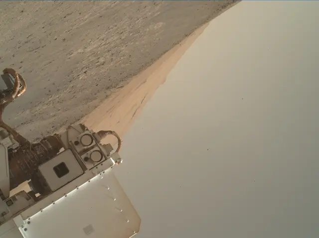 Sol 1943: Mars Hand Lens Imager (MAHLI)