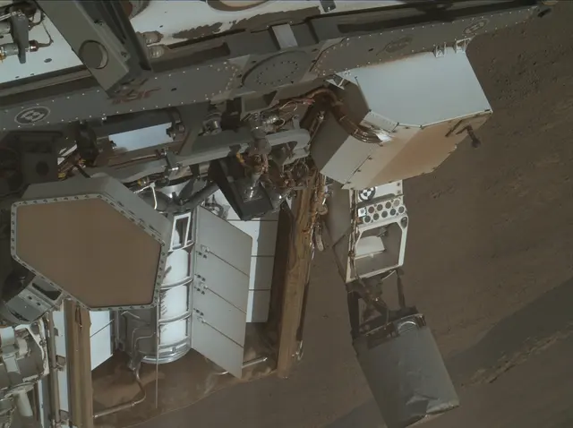 Sol 1943: Mars Hand Lens Imager (MAHLI)