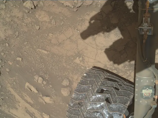 Sol 1943: Mars Hand Lens Imager (MAHLI)