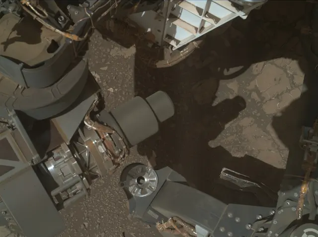 Sol 1943: Mars Hand Lens Imager (MAHLI)