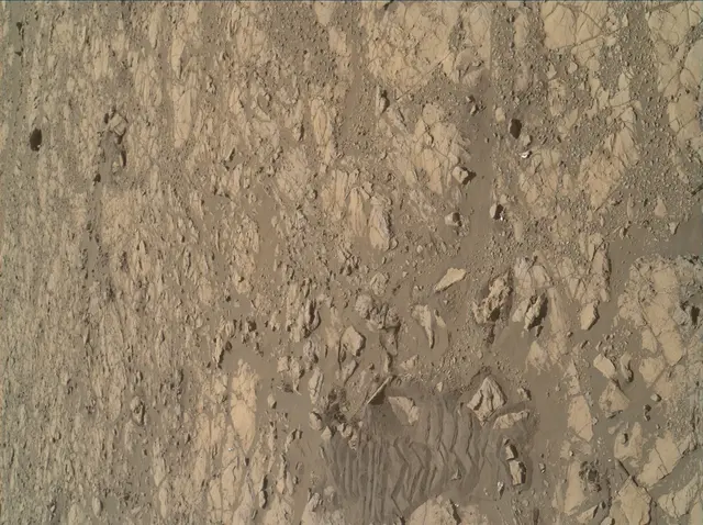 Sol 1943: Mars Hand Lens Imager (MAHLI)