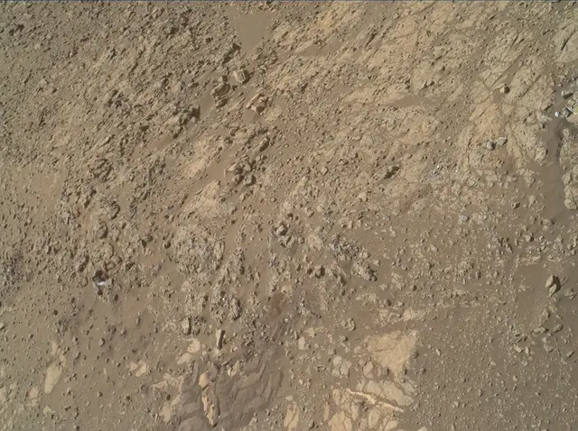 Sol 1943: Mars Hand Lens Imager (MAHLI)
