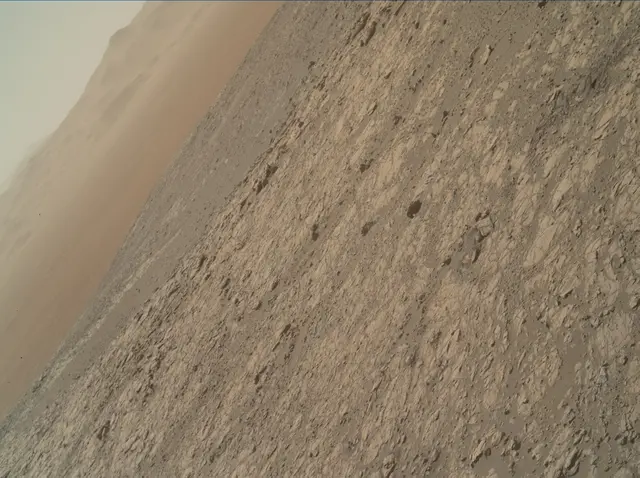 Sol 1943: Mars Hand Lens Imager (MAHLI)