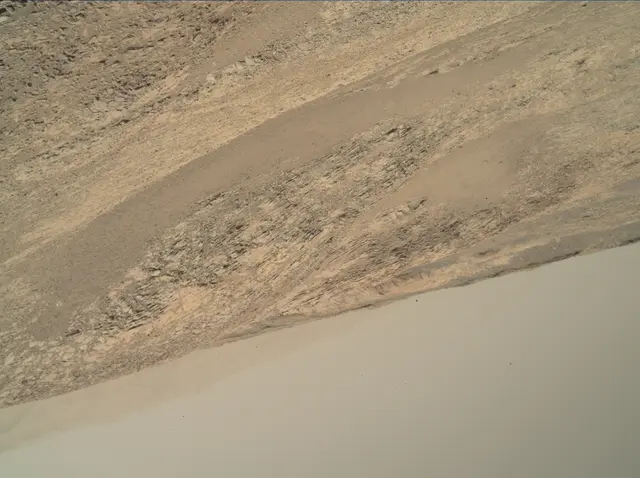 Sol 1943: Mars Hand Lens Imager (MAHLI)