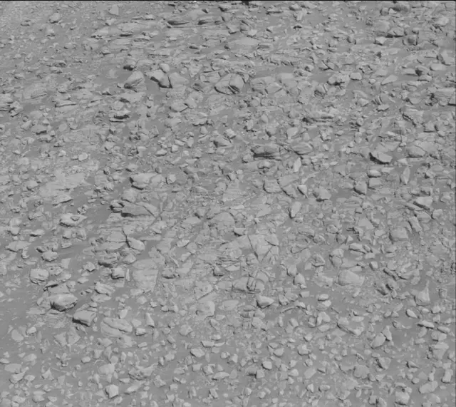 Sol 1945: Mast Camera (Mastcam)