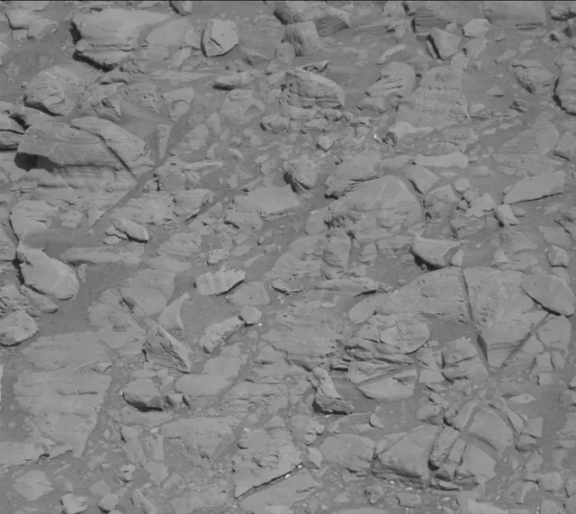 Sol 1945: Mast Camera (Mastcam)