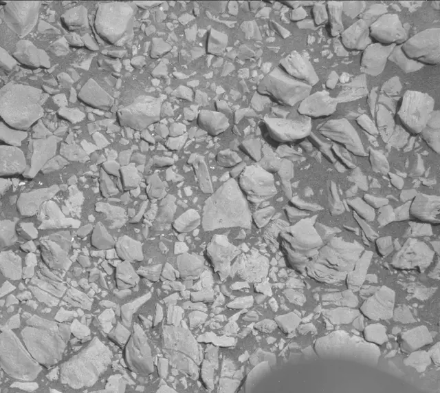 Sol 1945: Mast Camera (Mastcam)