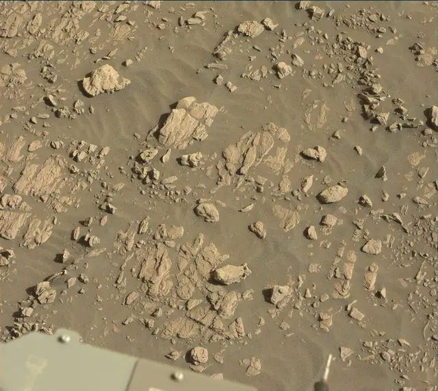 Sol 1946: Mast Camera (Mastcam)
