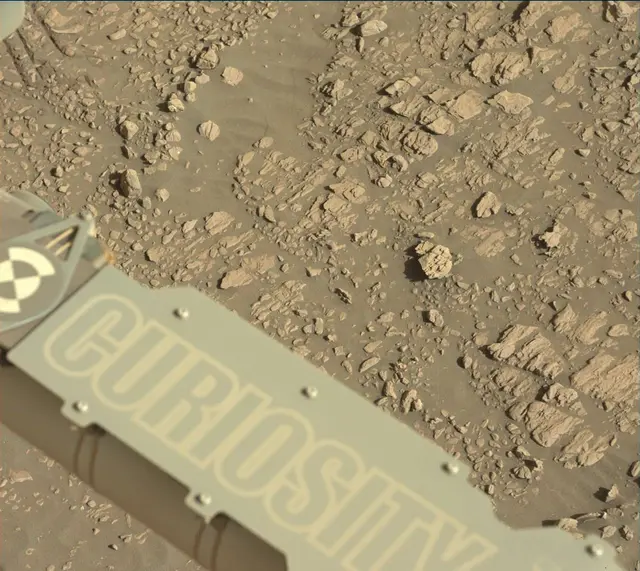 Sol 1946: Mast Camera (Mastcam)