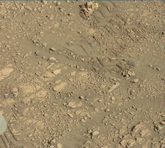 Sol 1946: Mast Camera (Mastcam)