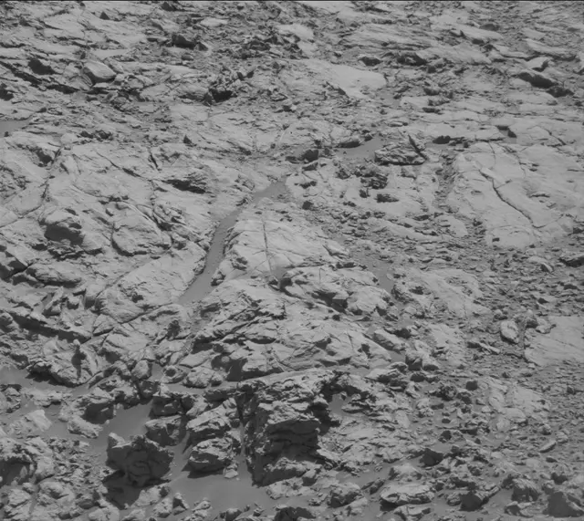 Sol 1946: Mast Camera (Mastcam)