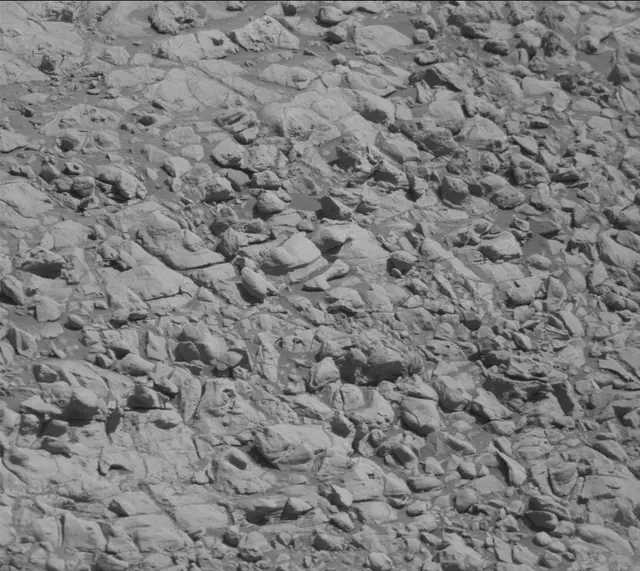 Sol 1946: Mast Camera (Mastcam)