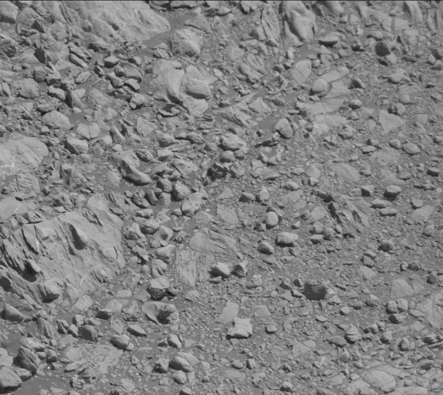 Sol 1946: Mast Camera (Mastcam)