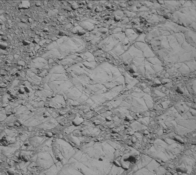 Sol 1946: Mast Camera (Mastcam)