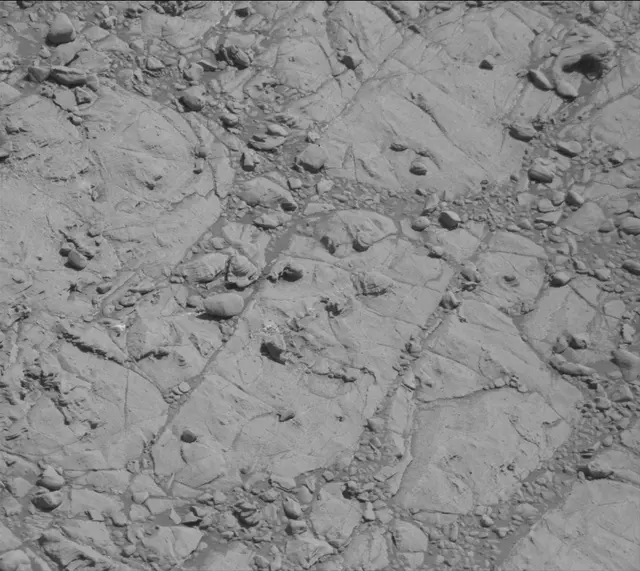 Sol 1946: Mast Camera (Mastcam)