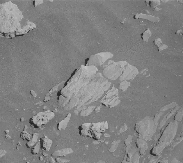 Sol 1947: Mast Camera (Mastcam)