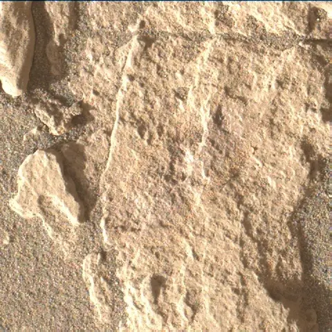 Sol 1947: Mars Hand Lens Imager (MAHLI)