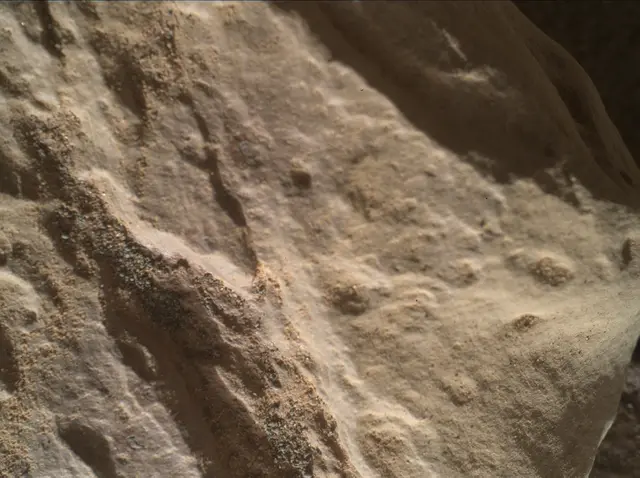 Sol 1947: Mars Hand Lens Imager (MAHLI)