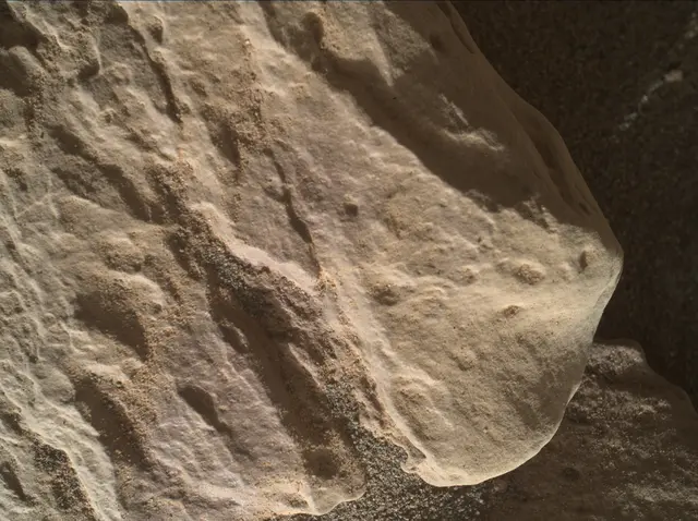 Sol 1947: Mars Hand Lens Imager (MAHLI)