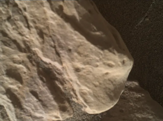 Sol 1947: Mars Hand Lens Imager (MAHLI)