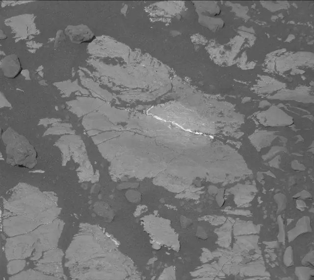 Sol 1950: Mast Camera (Mastcam)