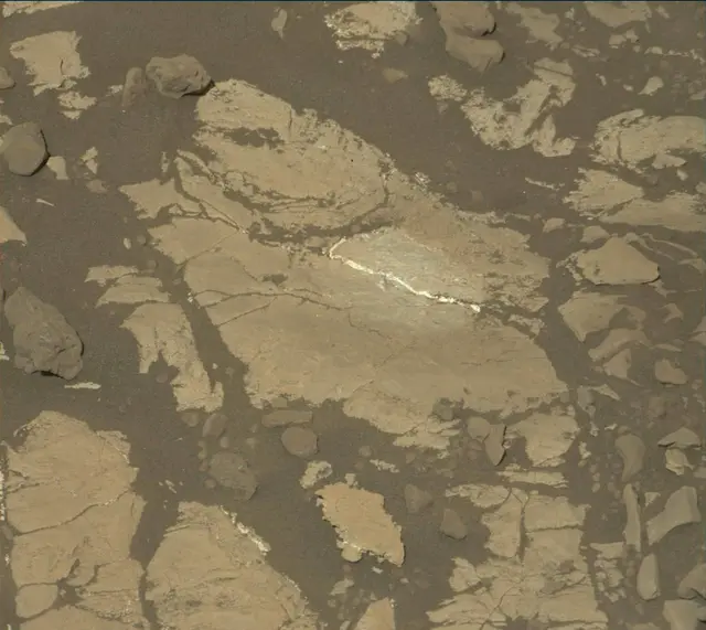 Sol 1950: Mast Camera (Mastcam)